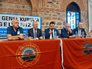 Emekli Dilenci Değildir, Sadaka İstemiyoruz.