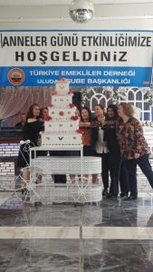 TÜED Uludağ Şubesinden Geleneksel Anneler Günü Etkinliği
