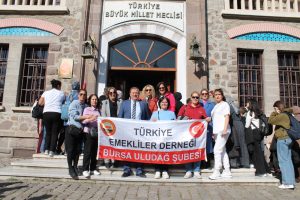 Bursalı Emekliler Ankara’da Tarihte Yolculuk Yaptı
